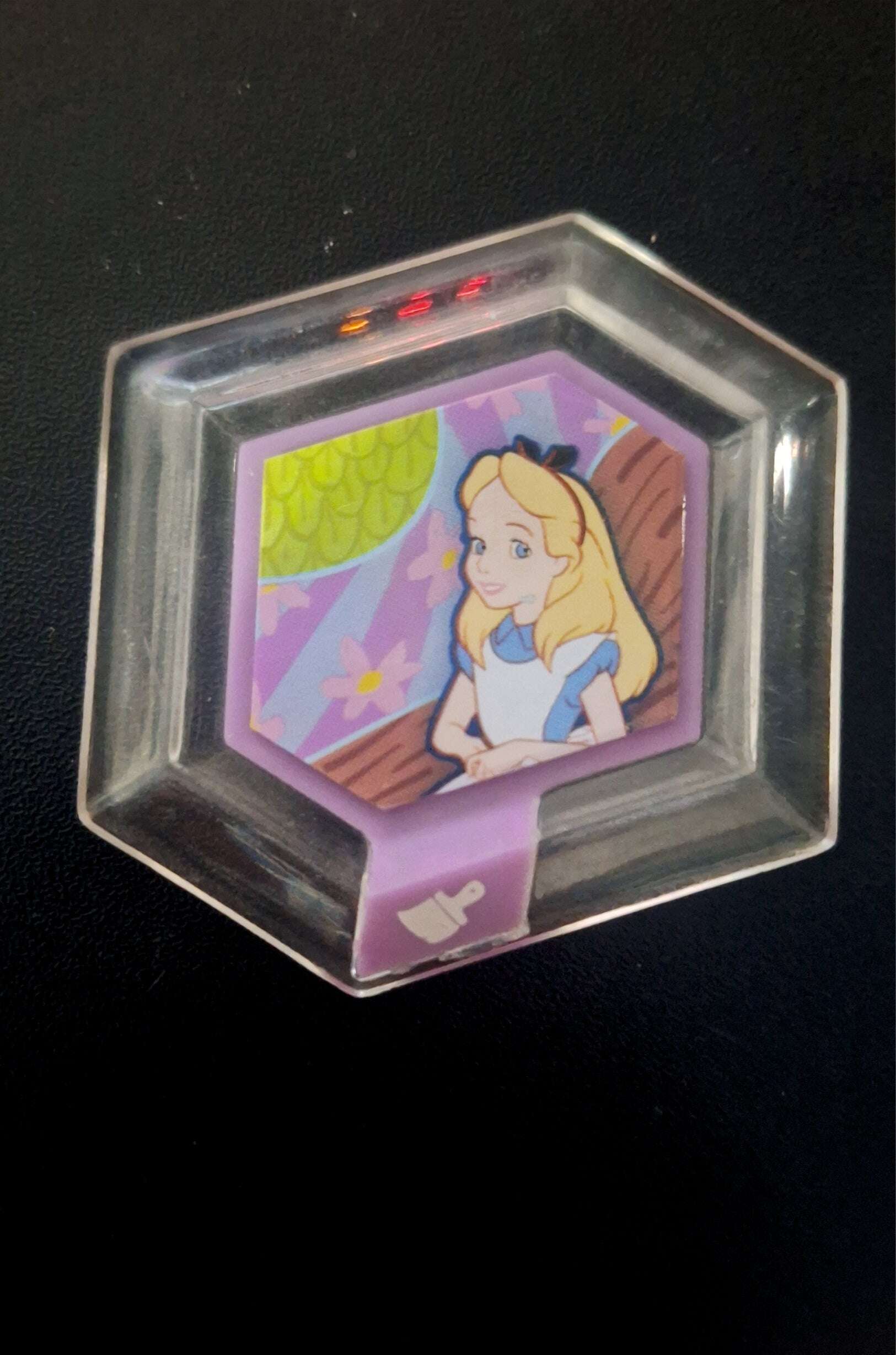 Disney Infinity Power Disk, Marvel, Alice`s Wonderland Game Impress